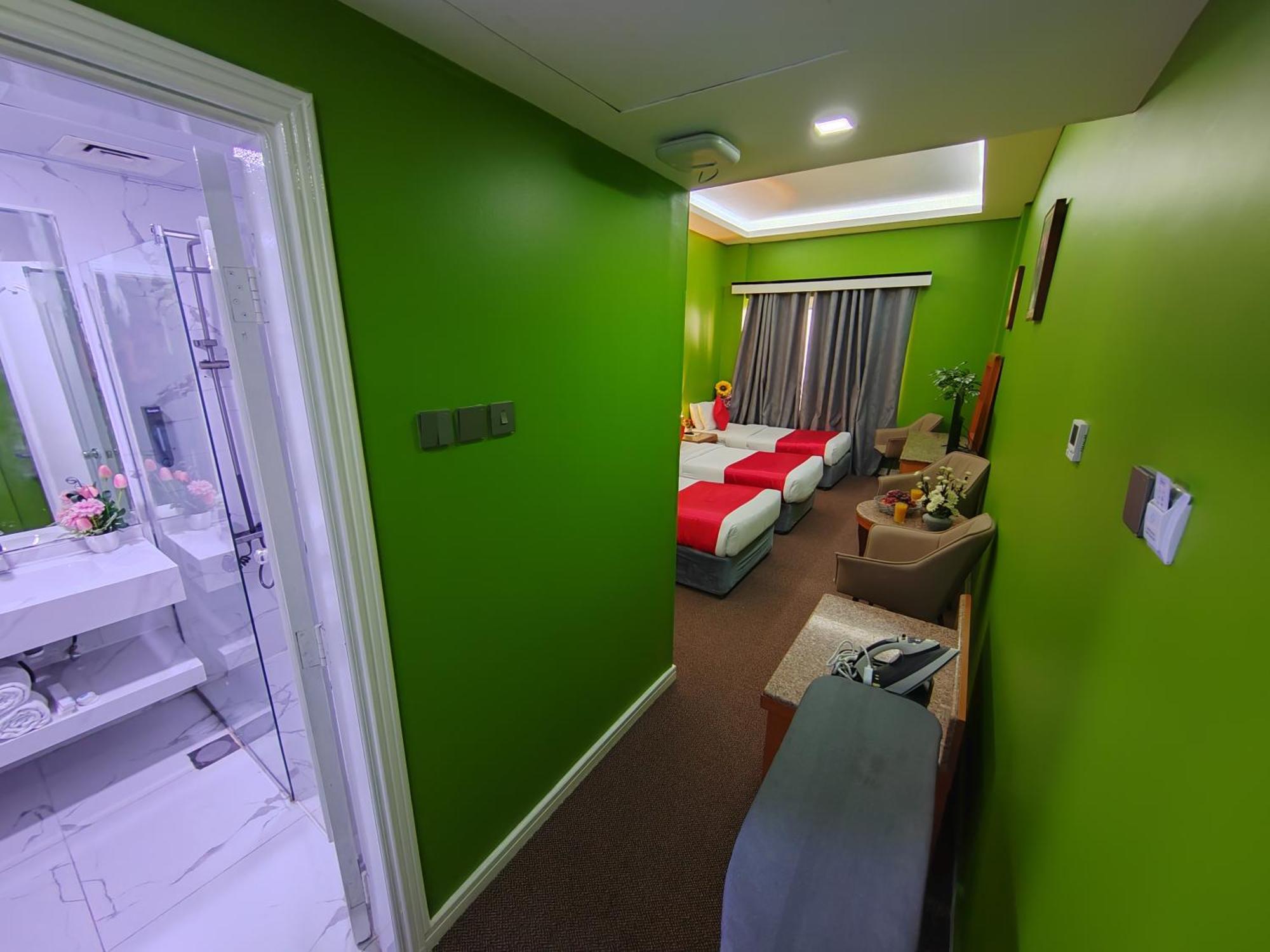 Le Paradise Palace Hotel 3*