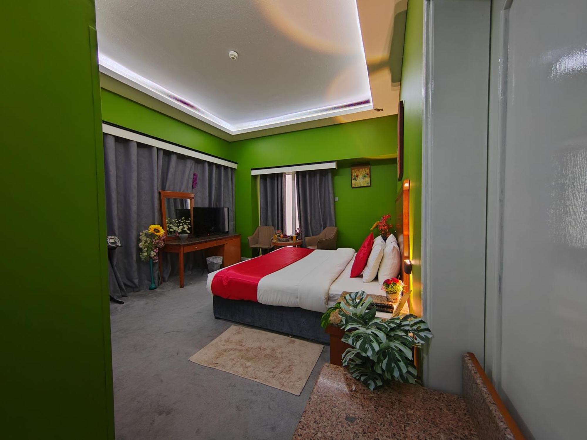 Le Paradise Palace فندق 3*
